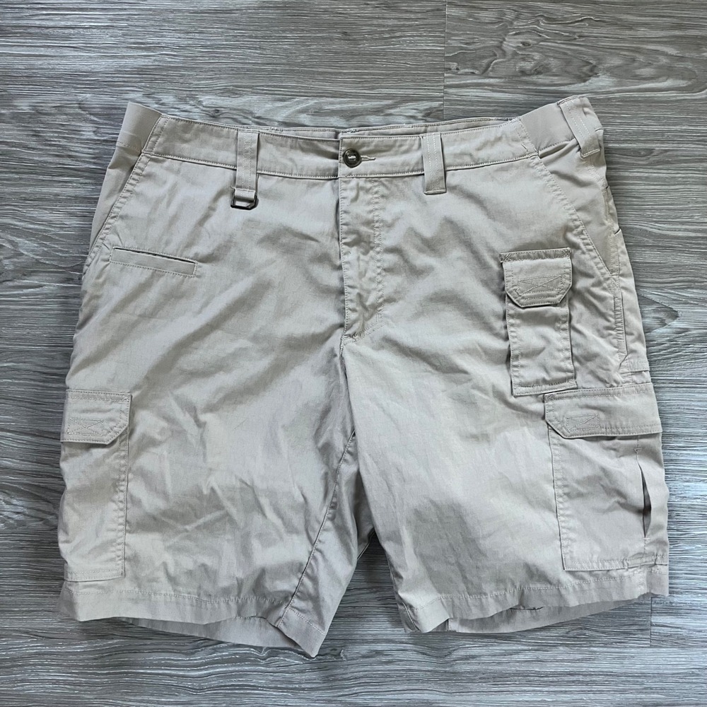5.11 Tactical Mens 38 Khaki Tan Ripstop Cargo Shorts 73349-055